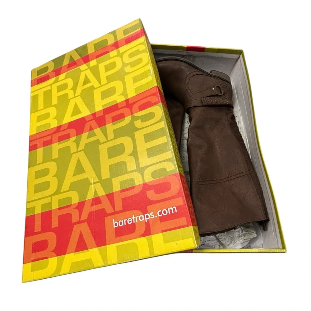 BareTraps‎ Sigourney Knee High Brown Tall Buckle Boots Zip Down 7M With Box
